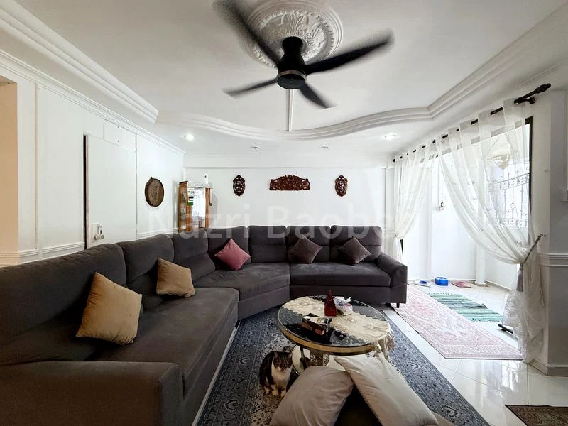 5 Room (5I) HDB for Sale in 667C Jurong West Street 65 - Image 4