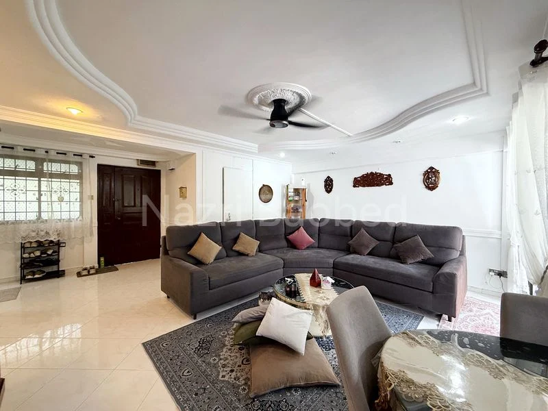 5 Room (5I) HDB for Sale in 667C Jurong West Street 65 - Image 3