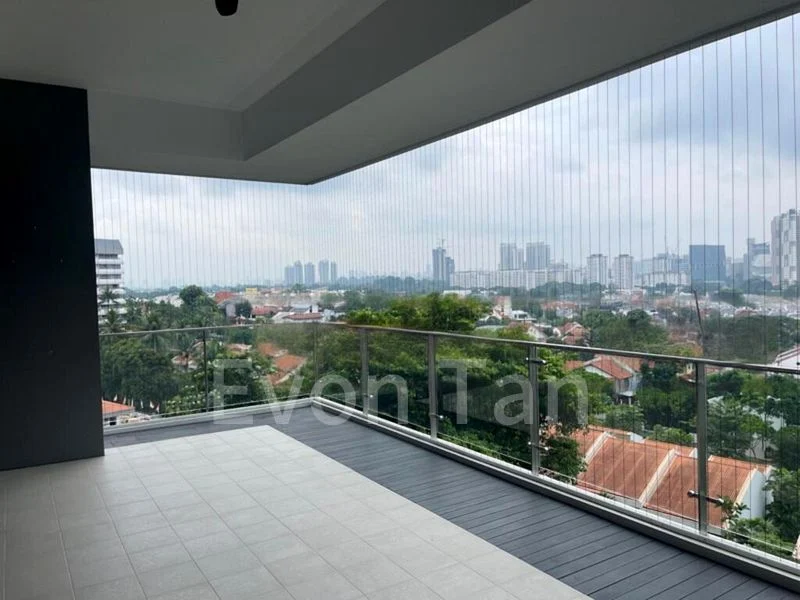 3 Bed Condo for Sale in  The Trizon - Image 2