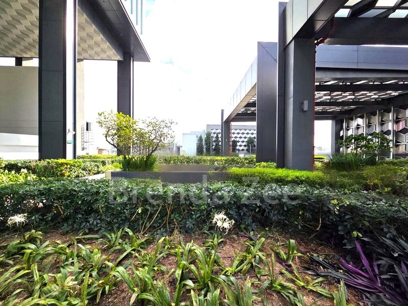 Office for Sale: Centrium Square (Office) - Image 2