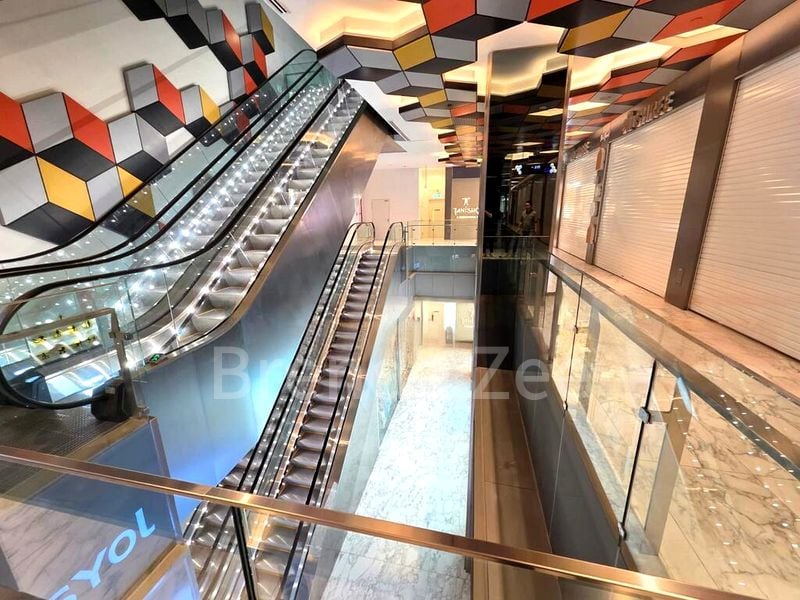 Office for Sale: Centrium Square (Office) - Image 4