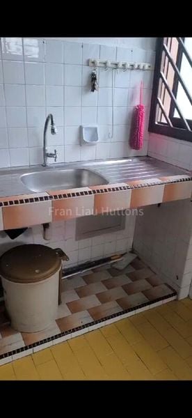 3 Room (3STD) HDB for Rent in  111 Tampines Street 11 - Image 8