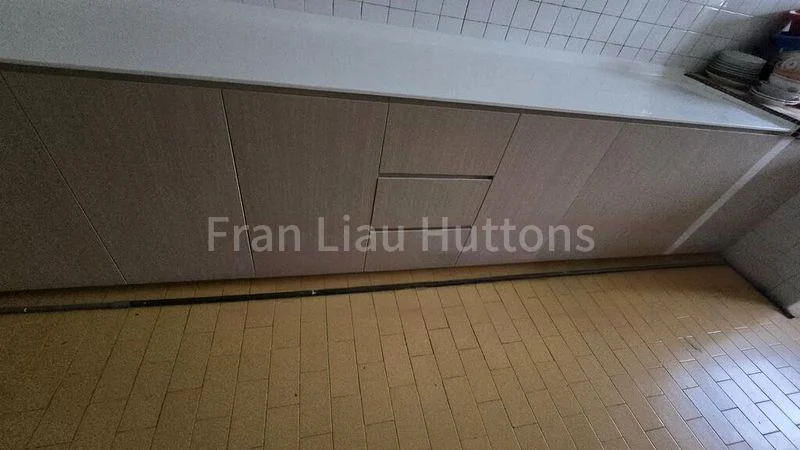 3 Room (3STD) HDB for Rent in  111 Tampines Street 11 - Image 6