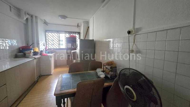 3 Room (3STD) HDB for Rent in  111 Tampines Street 11 - Image 4