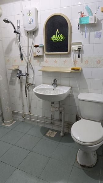 Common Room (HDB) for Rent in  755 Pasir Ris Street 71 - Image 3