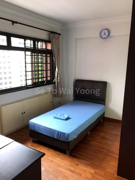 4 Room (4NG) HDB for Rent in  721 Tampines Street 71 - Image 2