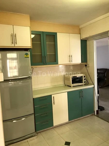 4 Room (4NG) HDB for Rent in  721 Tampines Street 71 - Image 1