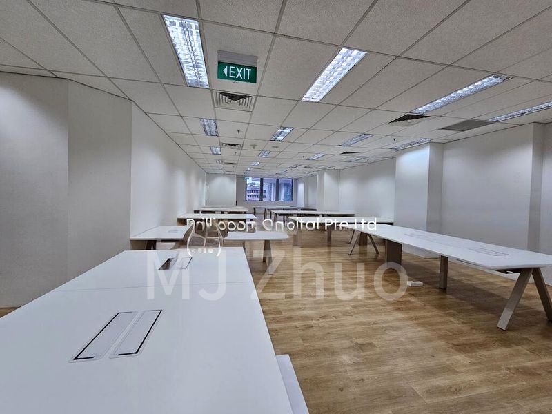 Office for Rent: Great Unit at Collyer Quay Centre - Image 4