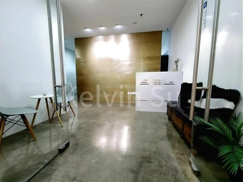 Light Industrial (B1) for Rent: Vertex - 2,200 Sq Ft Shop on 10,000 Sq Ft Complex, 123 Industry Street - Image 4