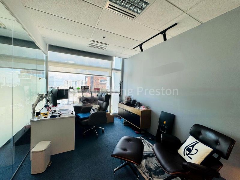 Office for Rent: Samsung Hub - Image 7