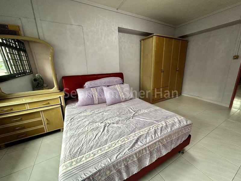 4 Room (4A) HDB for Rent in 896B Woodlands Drive 50 - Image 3