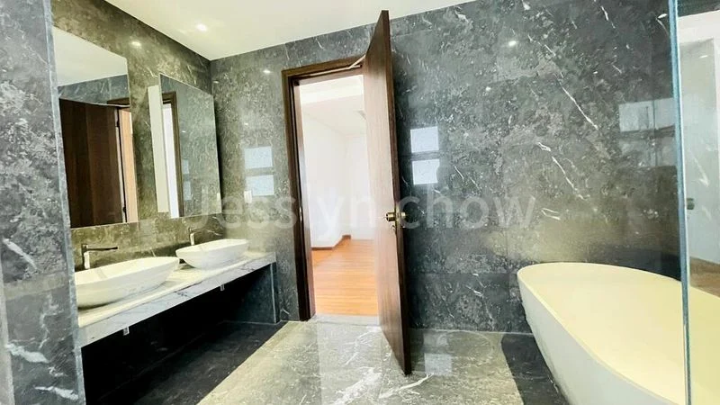 5 Bed Bungalow (Landed) for Sale in  Sunset Heights - Image 5