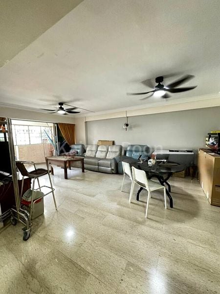 Executive HDB for Sale in  560 Hougang Street 51 - Image 1