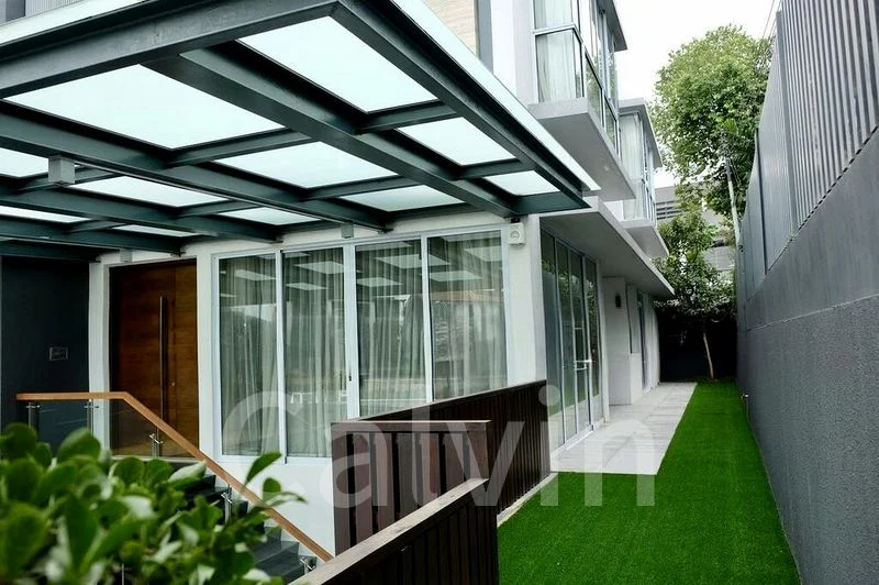 5 Bed Semi-Detached House (Landed) for Sale in  Toh Estate - Image 1