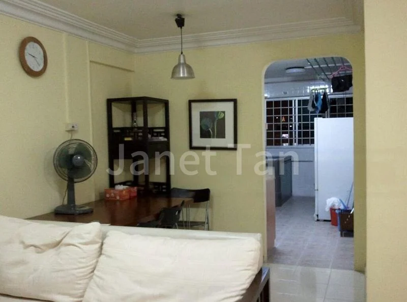 Master Room (HDB) for Rent in 332 Serangoon Avenue 3 - Image 2