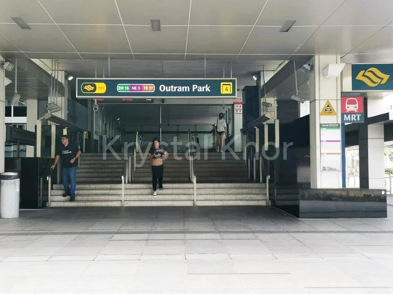 Shop / Shophouse for Sale: A Distinguished Freehold Shophouse on Cantonment Road - Image 1