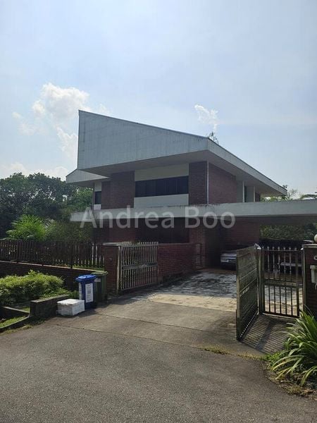 8 Bed Bungalow (Landed) for Sale in  Venus Drive - Image 1