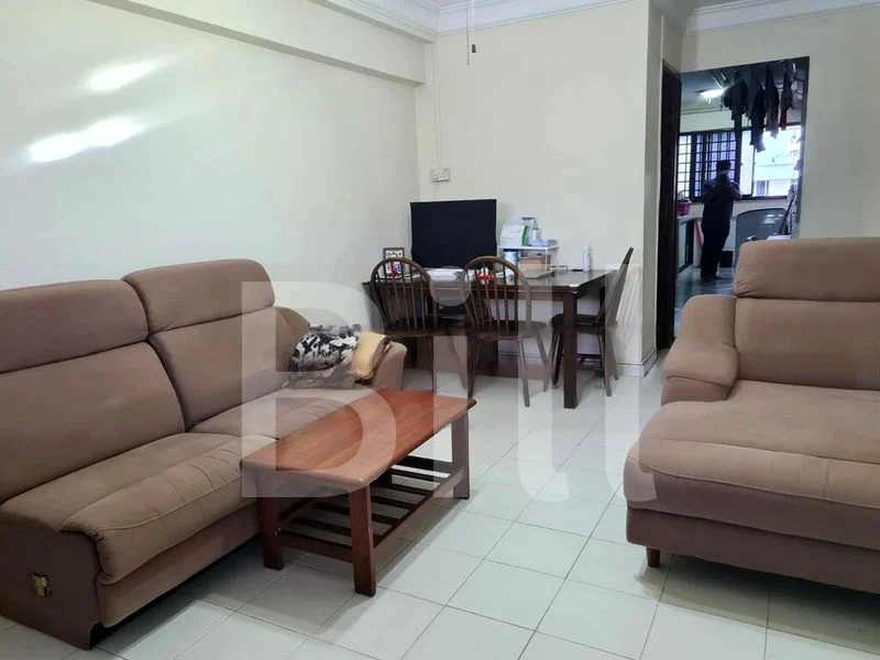 3 Room (3A) HDB for Rent in  303 Yishun Central - Image 2