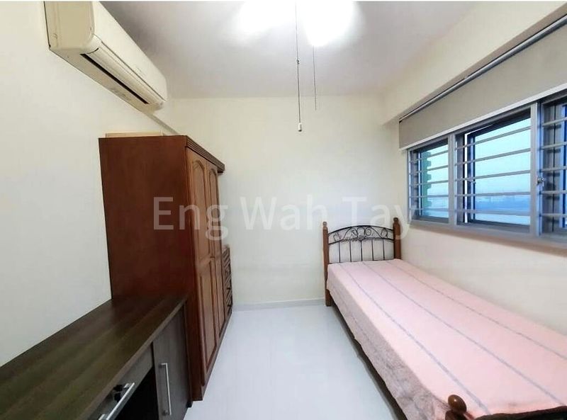 Master Room (HDB) for Rent in  23 Teban Gardens Road - Image 1
