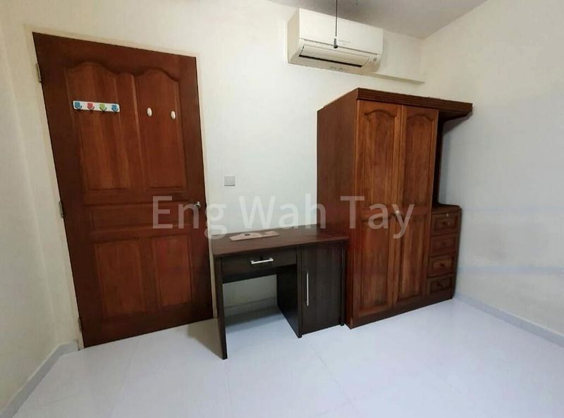 Master Room (HDB) for Rent in  23 Teban Gardens Road - Image 2
