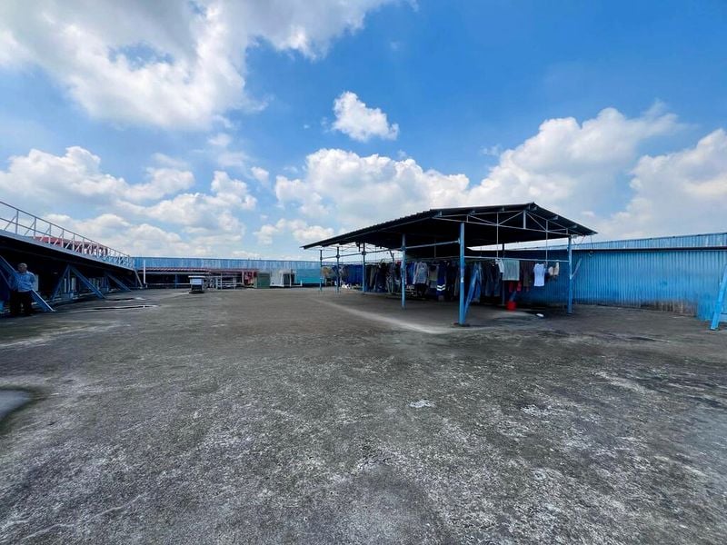 Factory / Workshop (B2) for Sale: Standalone Landed B2 Property at Senoko | Approved Dormitory >350 Pax - Image 2