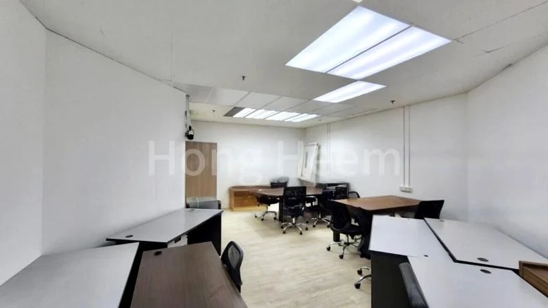 Light Industrial (B1) for Rent: Ubi Techpark - Image 2