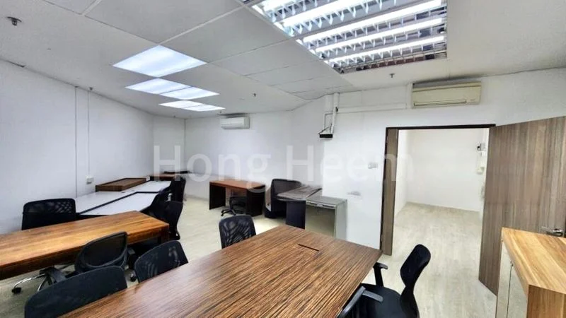 Light Industrial (B1) for Rent: Ubi Techpark - Image 3