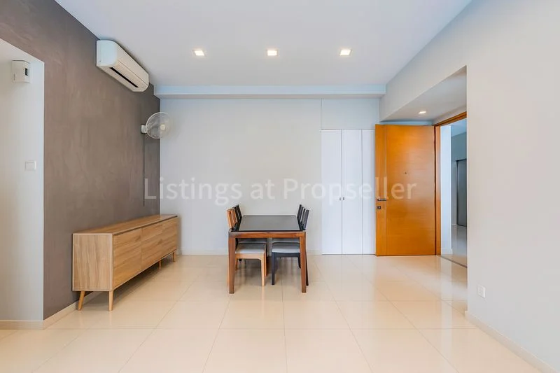 3 Bed Condo for Rent in Poshgrove East - Image 2