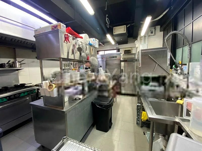 Shop / Shophouse for Sale: Freehold, F&B Approved Shophouse with Excellent Frontage in D1 - Image 2