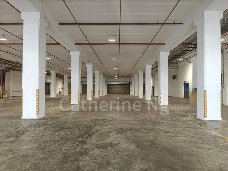 Warehouse for Rent: Ground floor unit | Jurong | Direct Loading - Image 3