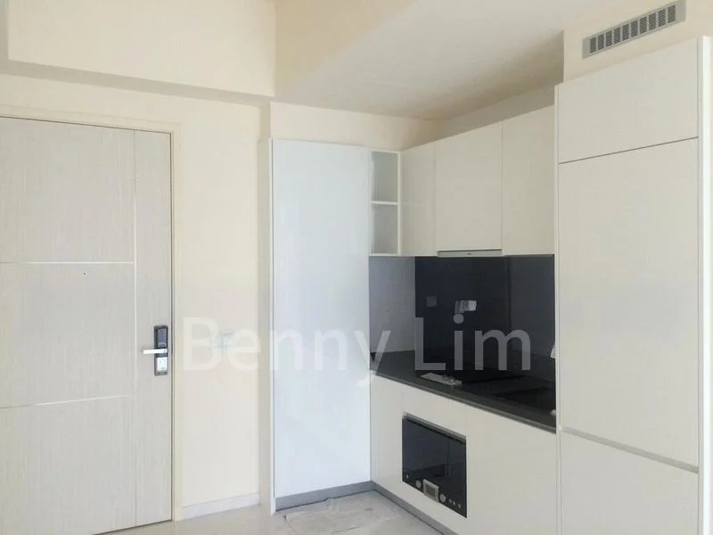 1 Bed Condo for Sale in  Lincoln Suites - Image 1