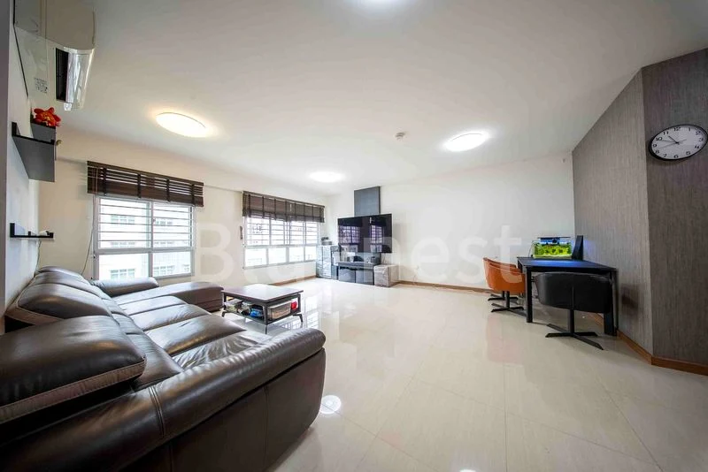 5 Room (5I) HDB for Sale in 461D Bukit Batok West Avenue 8 - Image 1