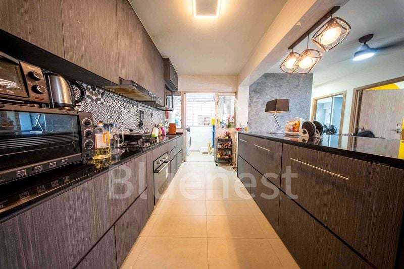 5 Room (5I) HDB for Sale in 461D Bukit Batok West Avenue 8 - Image 13