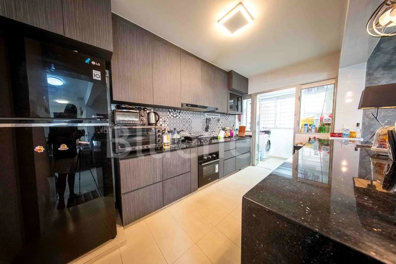 5 Room (5I) HDB for Sale in 461D Bukit Batok West Avenue 8 - Image 14