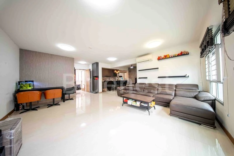 5 Room (5I) HDB for Sale in 461D Bukit Batok West Avenue 8 - Image 4