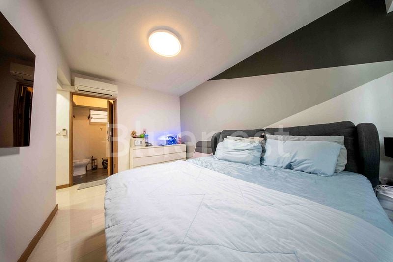 5 Room (5I) HDB for Sale in 461D Bukit Batok West Avenue 8 - Image 7