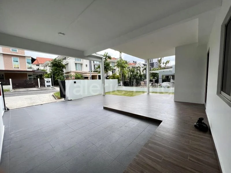 5 Bed Corner Terrace (Landed) for Sale in  Lim Tua Tow Road - Image 1