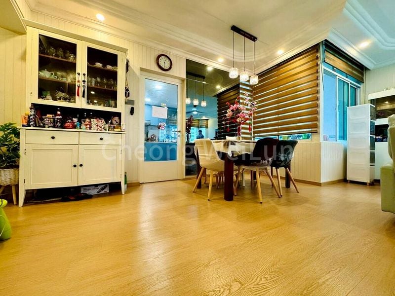 3 Bed Condo for Sale in  Maysprings - Image 6