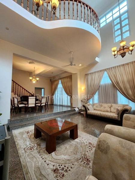 5 Bed Semi-Detached House (Landed) for Rent in  Eastwood Road - Image 3
