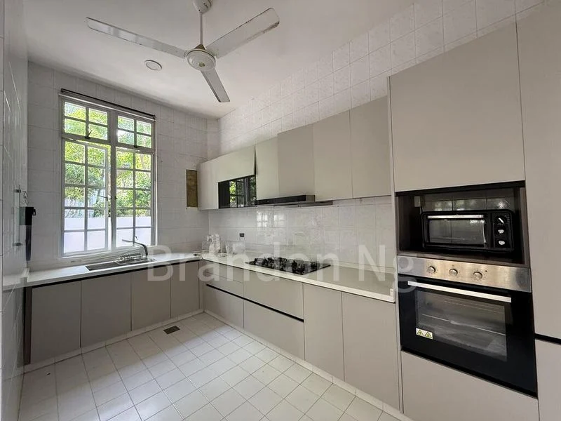 6 Bed Bungalow (Landed) for Rent in Bournemouth Road - Image 13