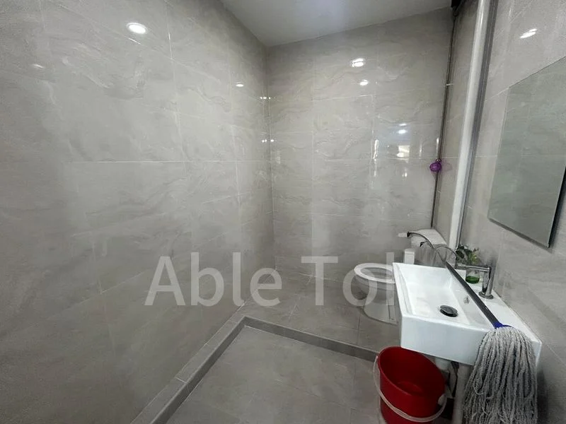 Other Retail for Rent: 682 Race Course Road Shop - Image 5