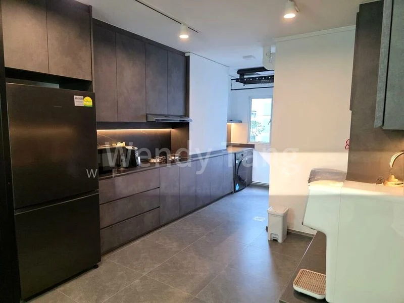 Common Room (HDB) for Rent in  110 Pasir Ris Street 11 - Image 2