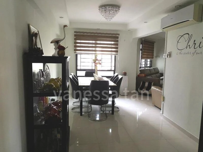 Master Room (HDB) for Rent in 63A Lengkok Bahru - Image 8