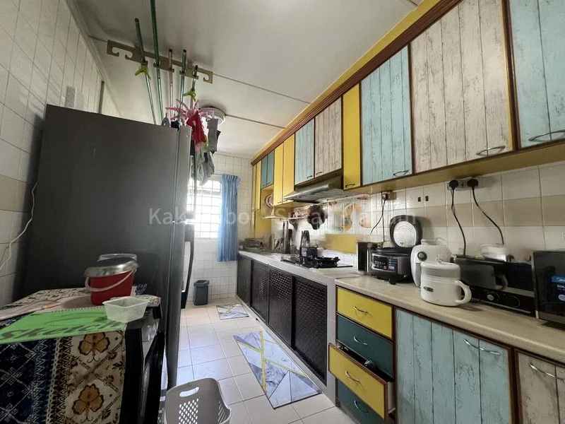 4 Room (4A) HDB for Sale in  554 Woodlands Drive 53 - Image 3