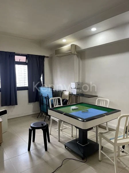 5 Room (5I) HDB for Sale in  690D Choa Chu Kang Crescent - Image 7