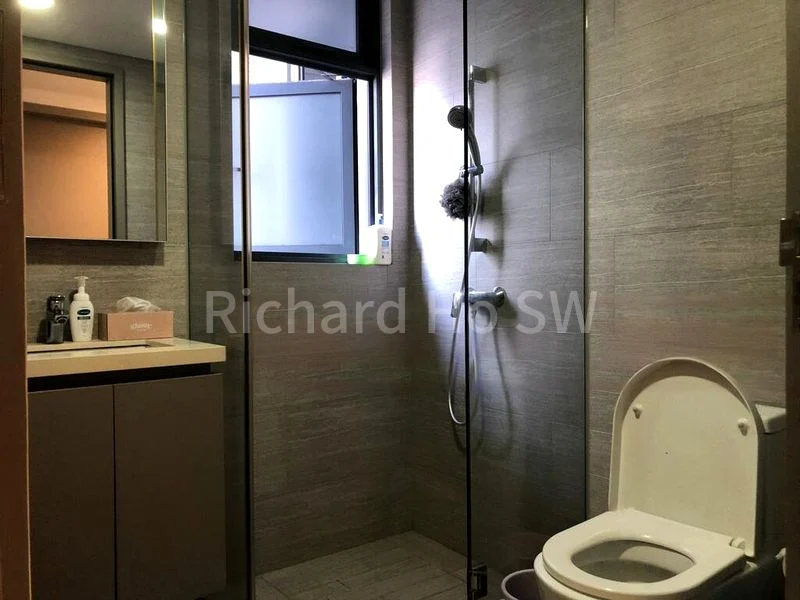 3 Bed Executive Condo for Sale in  The Criterion - Image 8