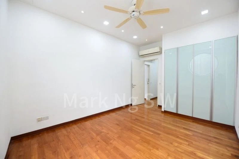 3 Bed (Condo) for Rent in  Nassim Jade - Image 5