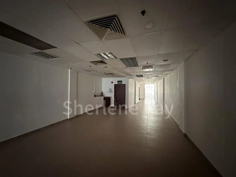 Office for Sale: Carpenter Street - Image 3