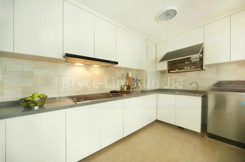 Room (HDB) for Rent in  271A Jurong West Street 24 - Image 2