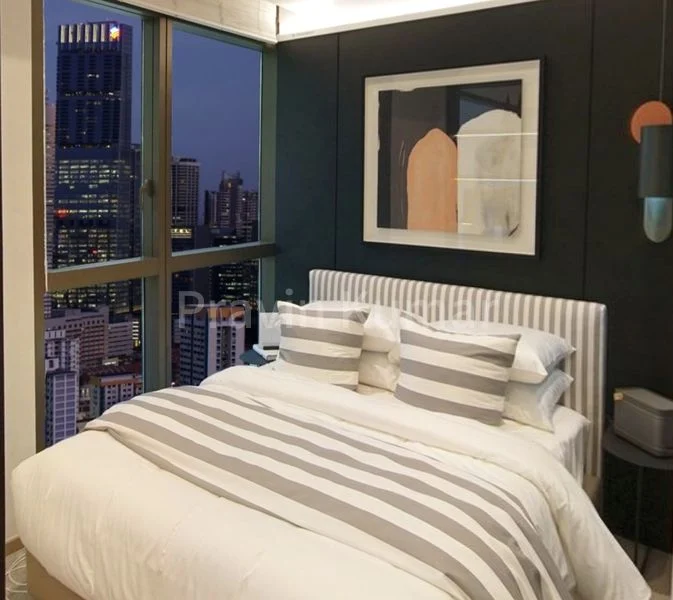 1 Bed Condo for Sale in  The Landmark - Image 3